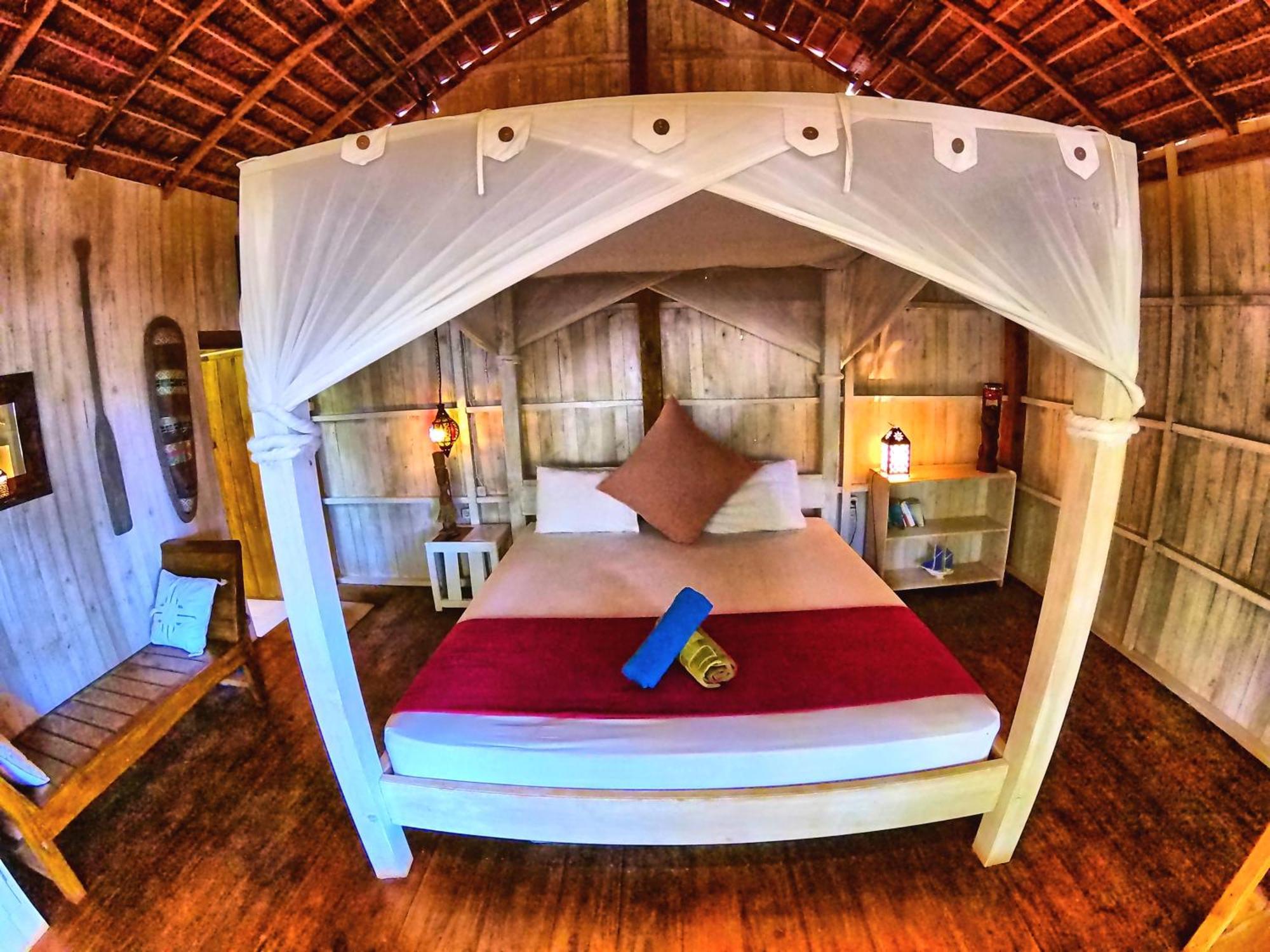 Cosmos Bungalows Bira Exterior photo