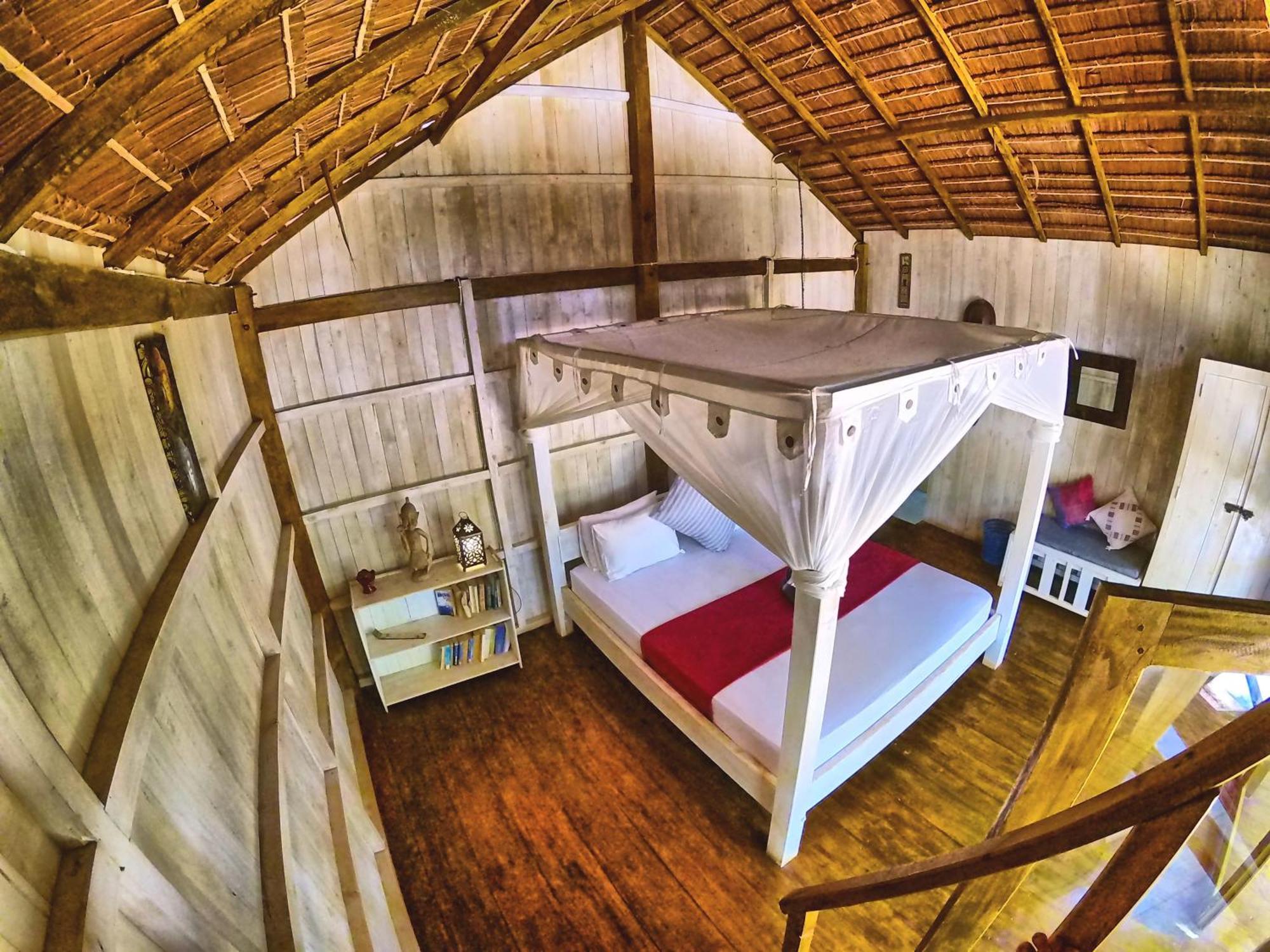 Cosmos Bungalows Bira Exterior photo