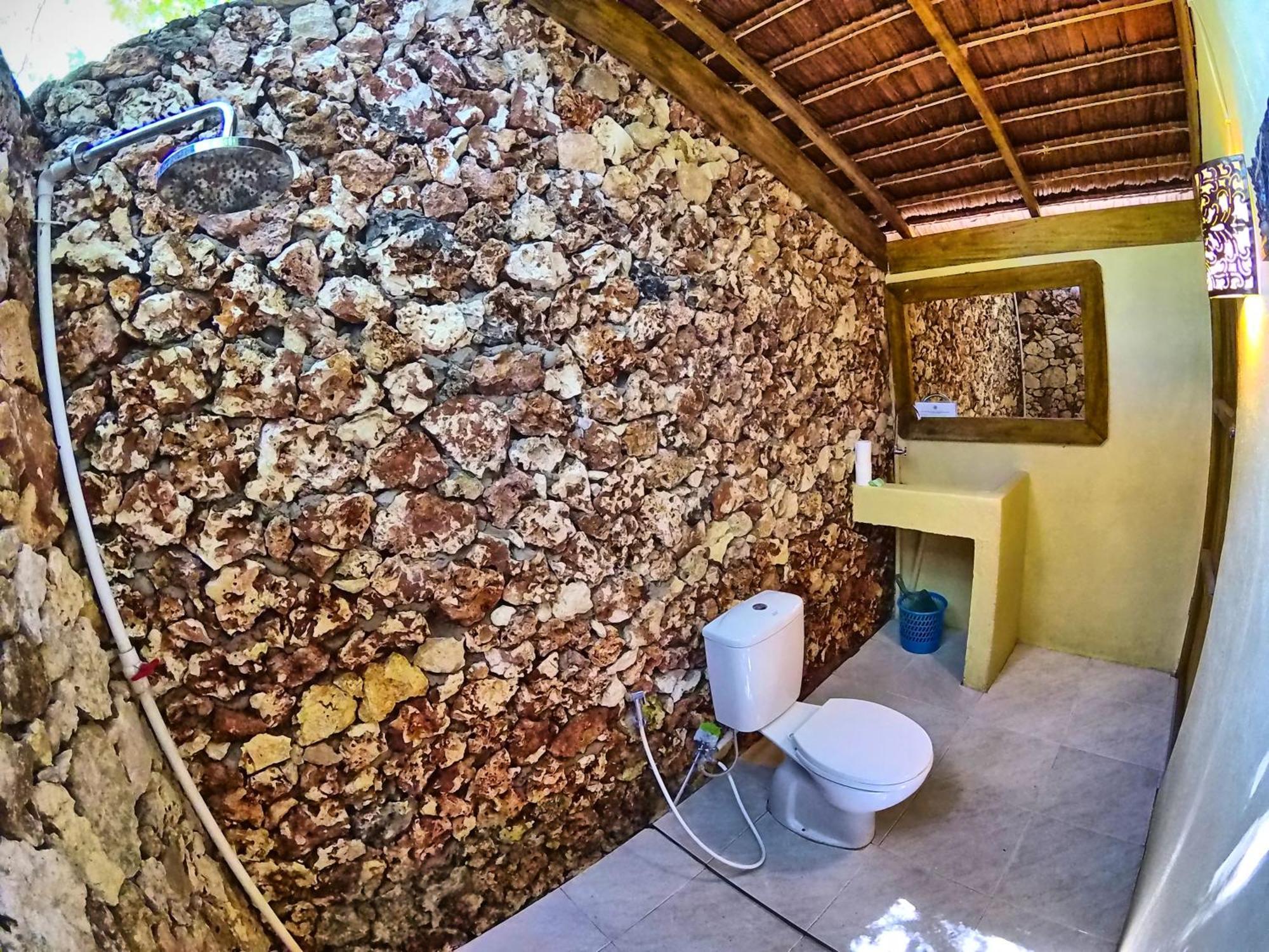 Cosmos Bungalows Bira Exterior photo